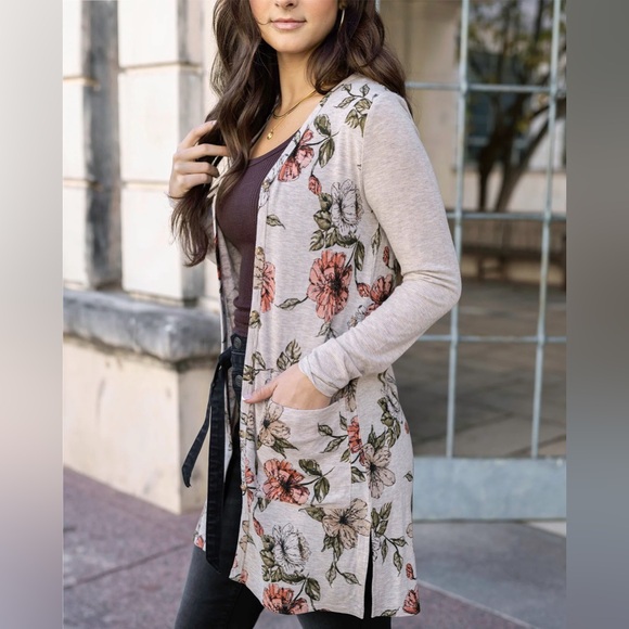 Grace & Lace long floral cardigan - Picture 15 of 15